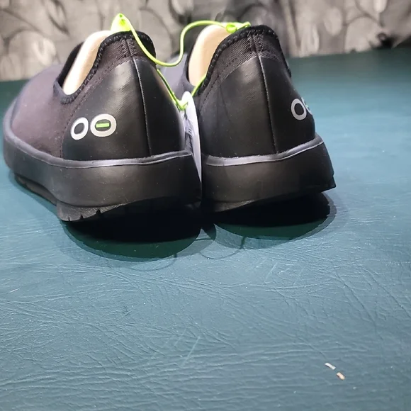 **OOFOS Black Women's Loafers** - Picture 4 of 5